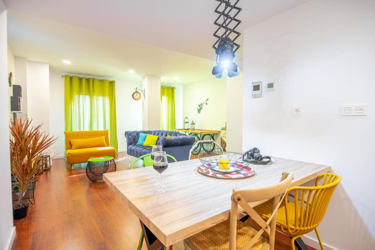 Expoholidays-Apartamentos Almeria Centro Parking Gratis Exterior photo