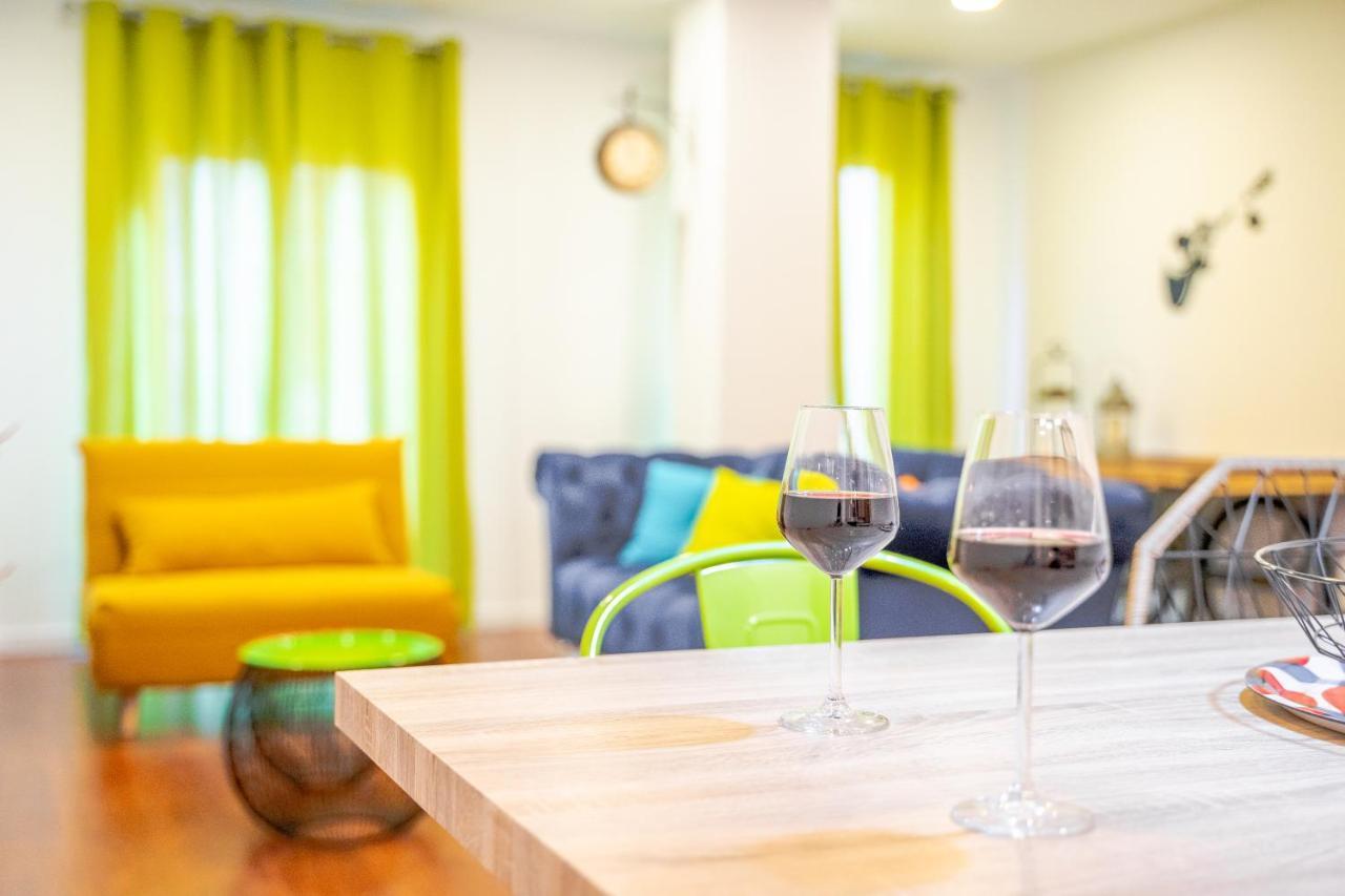 Expoholidays-Apartamentos Almeria Centro Parking Gratis Exterior photo