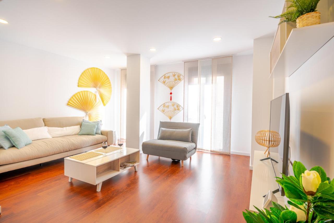 Expoholidays-Apartamentos Almeria Centro Parking Gratis Exterior photo