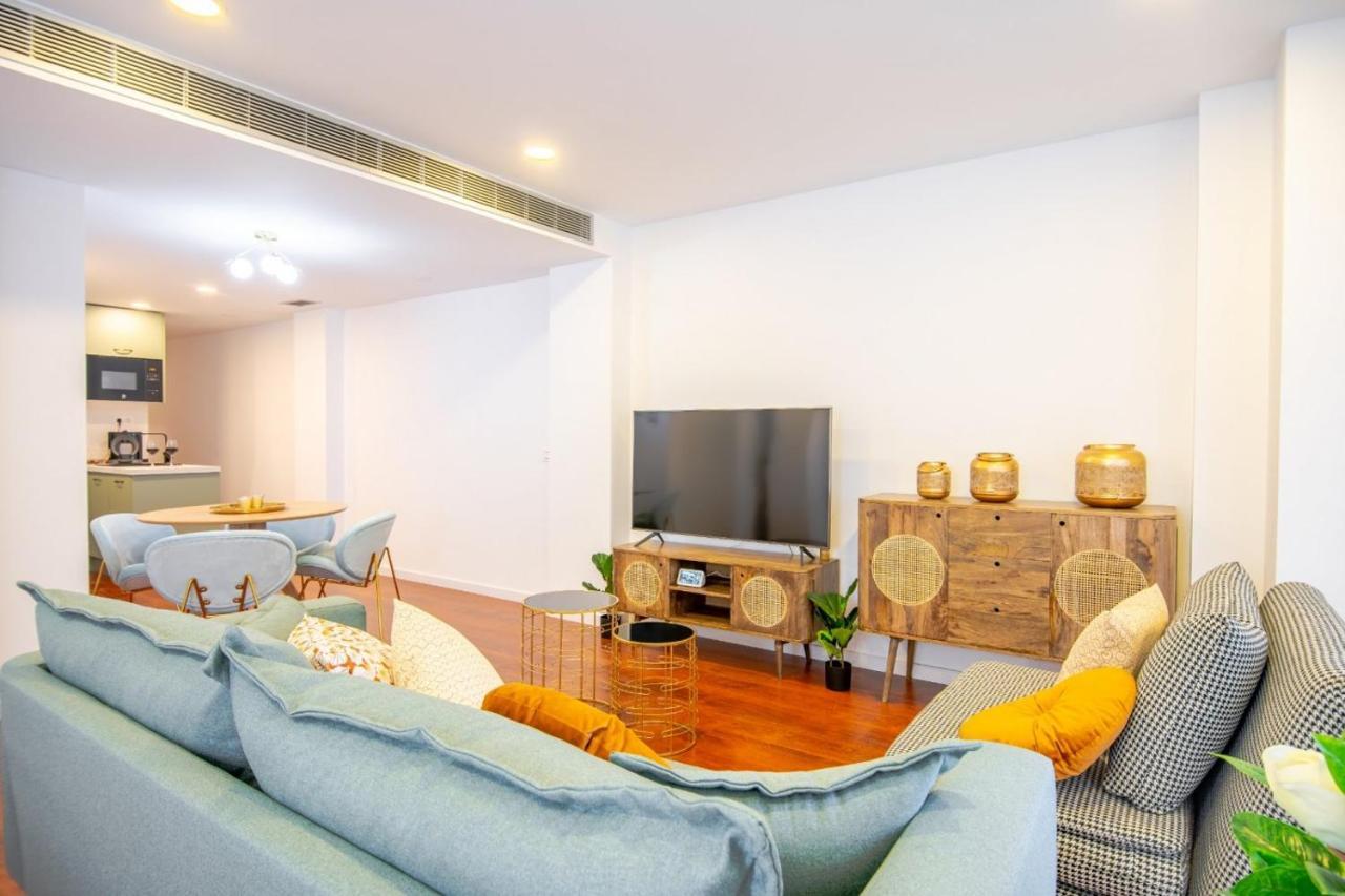Expoholidays-Apartamentos Almeria Centro Parking Gratis Exterior photo